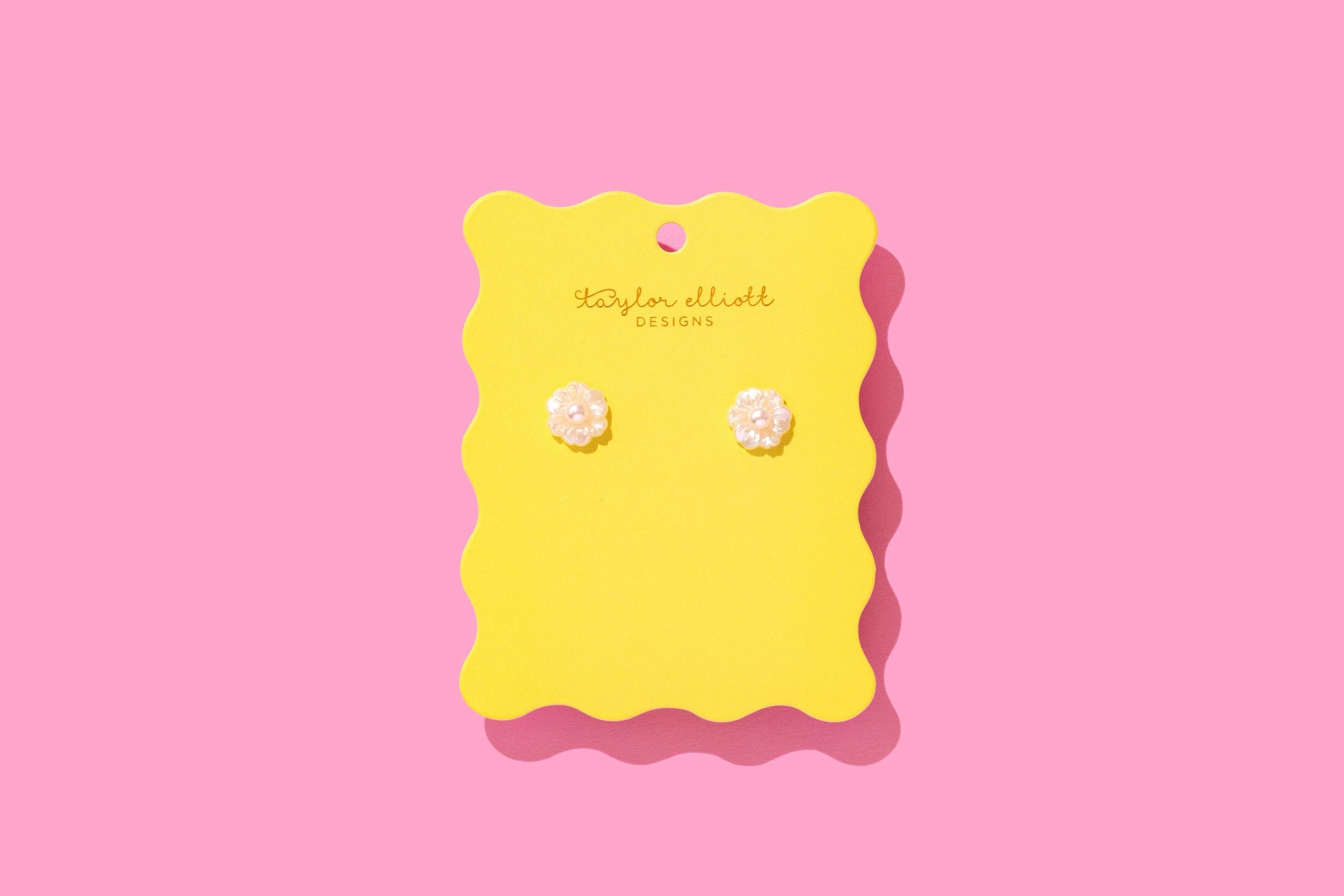 Amelia Pearl Flower Stud Earrings