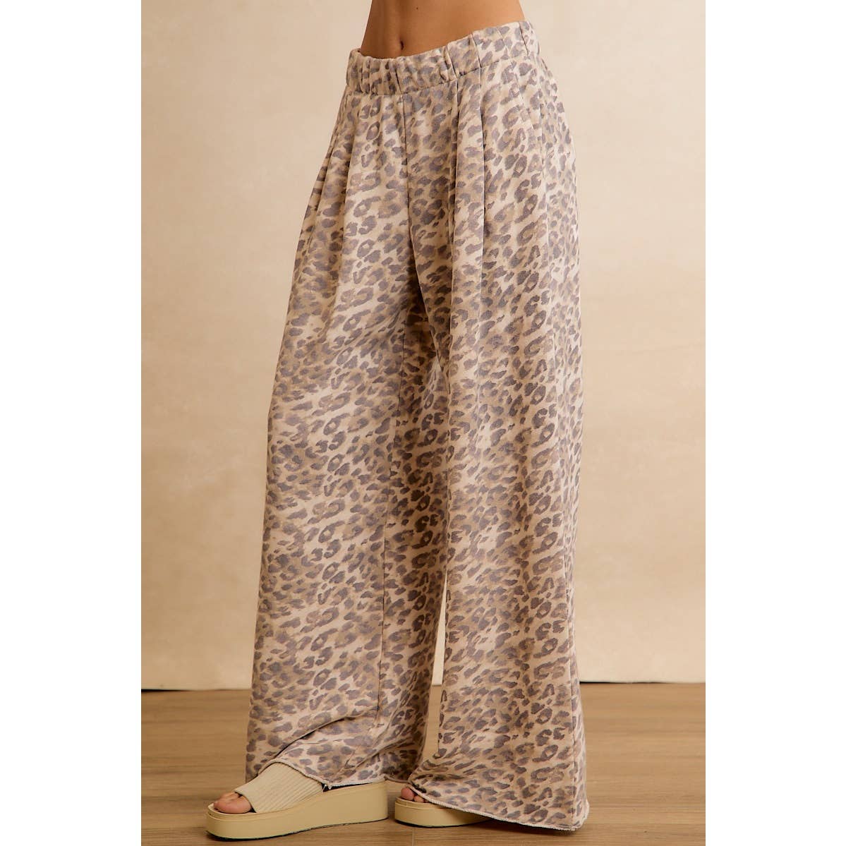 LEOPARD PRINT FULL LENGTH WIDE LEG LOUNGE PANT