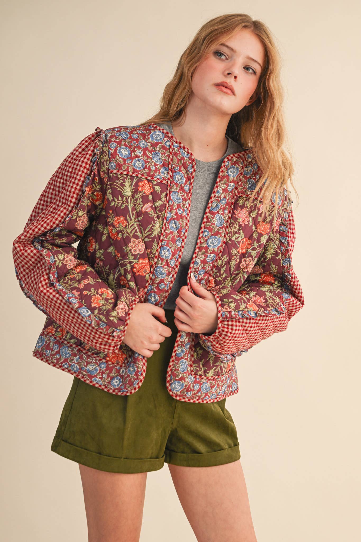 BURGUNDY MIXED PRINT QUILTED JACKET WITH RUFFLE TRIM