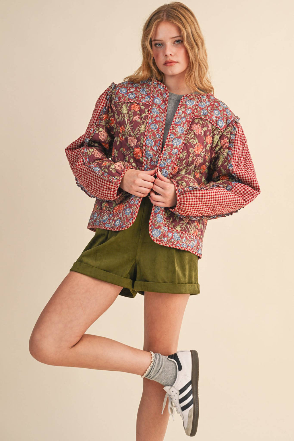 BURGUNDY MIXED PRINT QUILTED JACKET WITH RUFFLE TRIM
