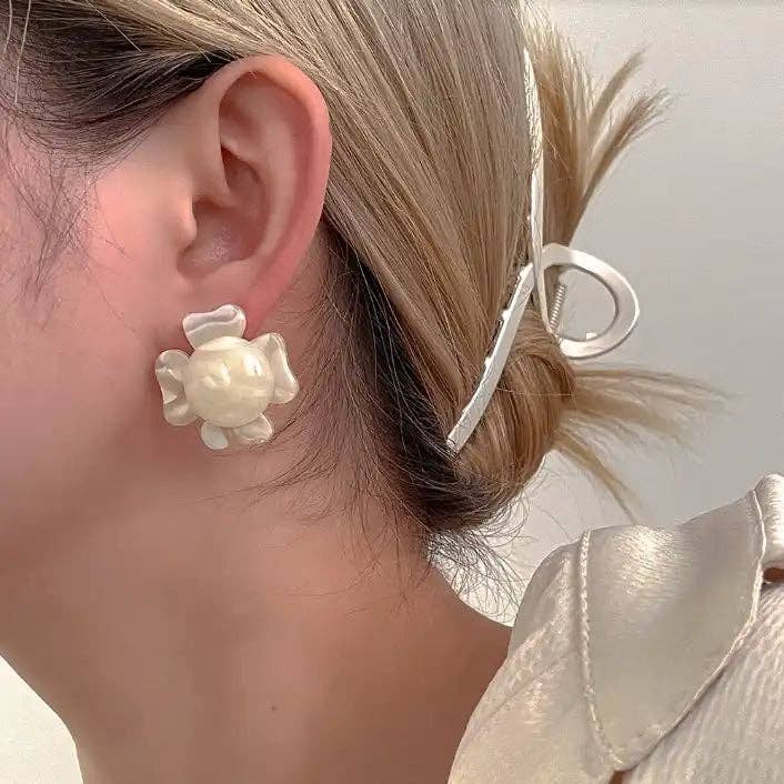 Amelia - Champagne Sparkle Earring