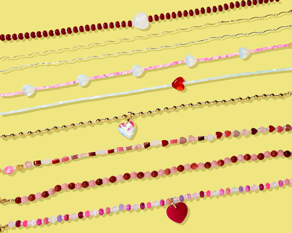 Amore Beaded Necklace - Pink w/ Opalite Hearts