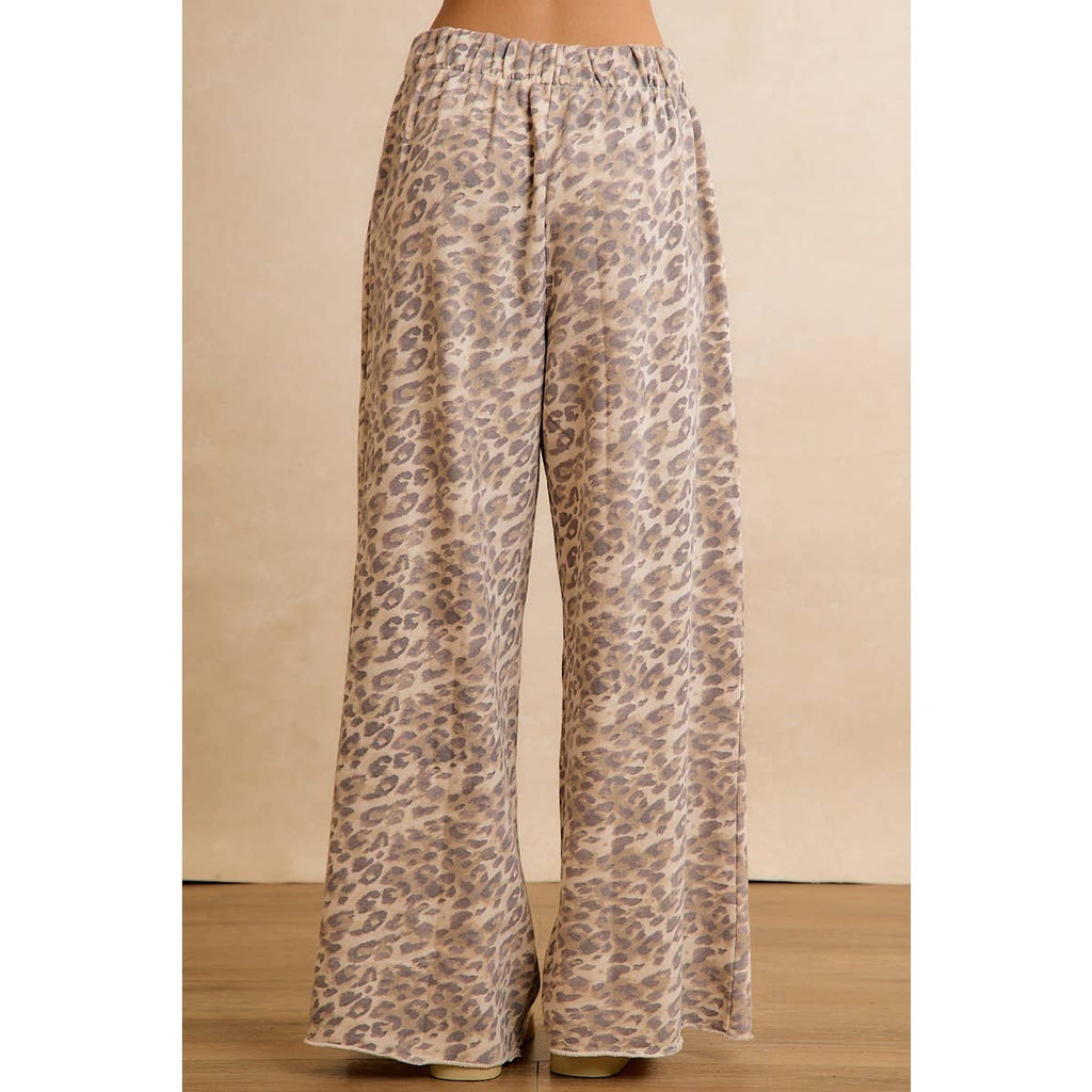 LEOPARD PRINT FULL LENGTH WIDE LEG LOUNGE PANT