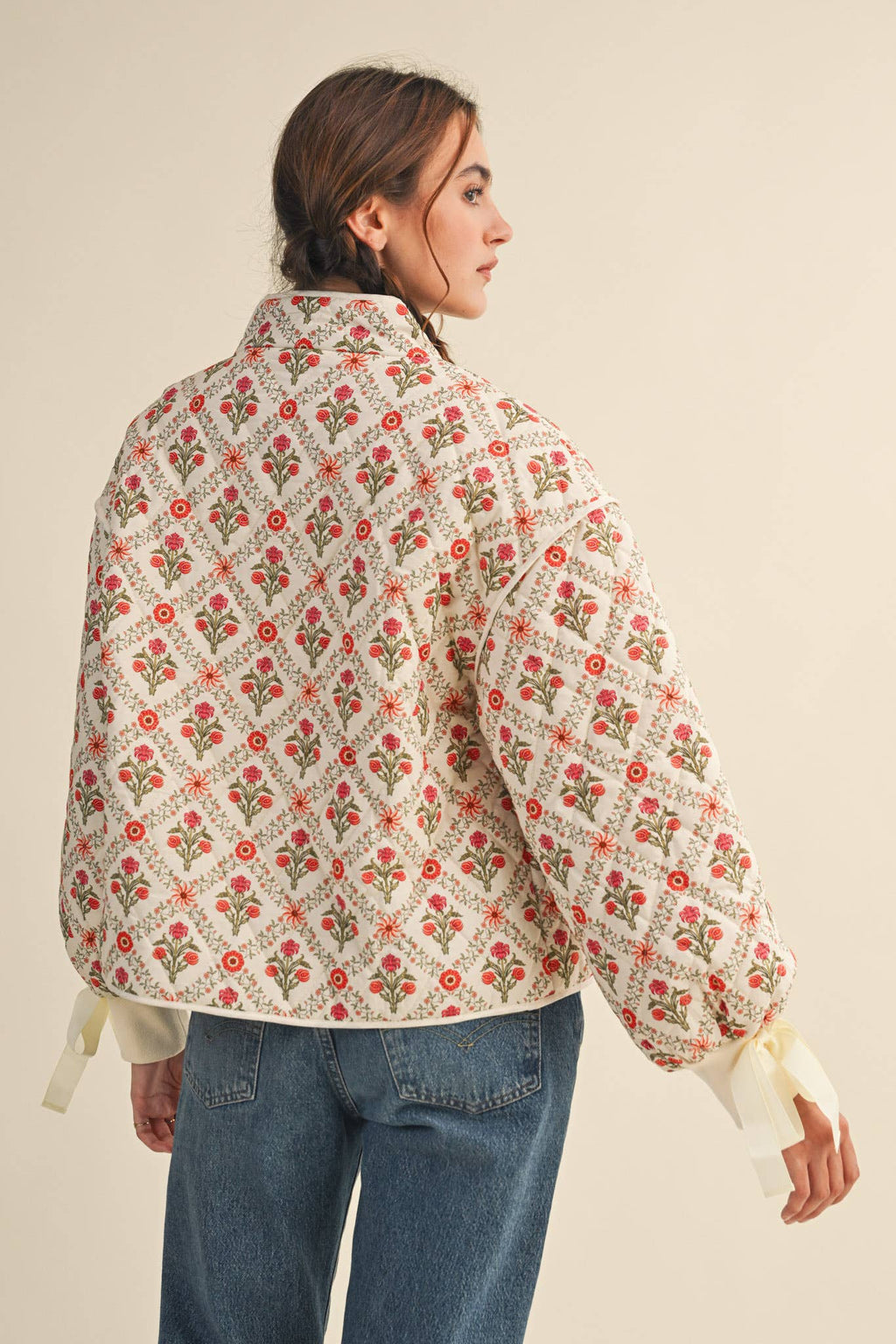 FLORAL QUILTED JACKET WITH RIBBON DETAIL | Ivory Red Floral