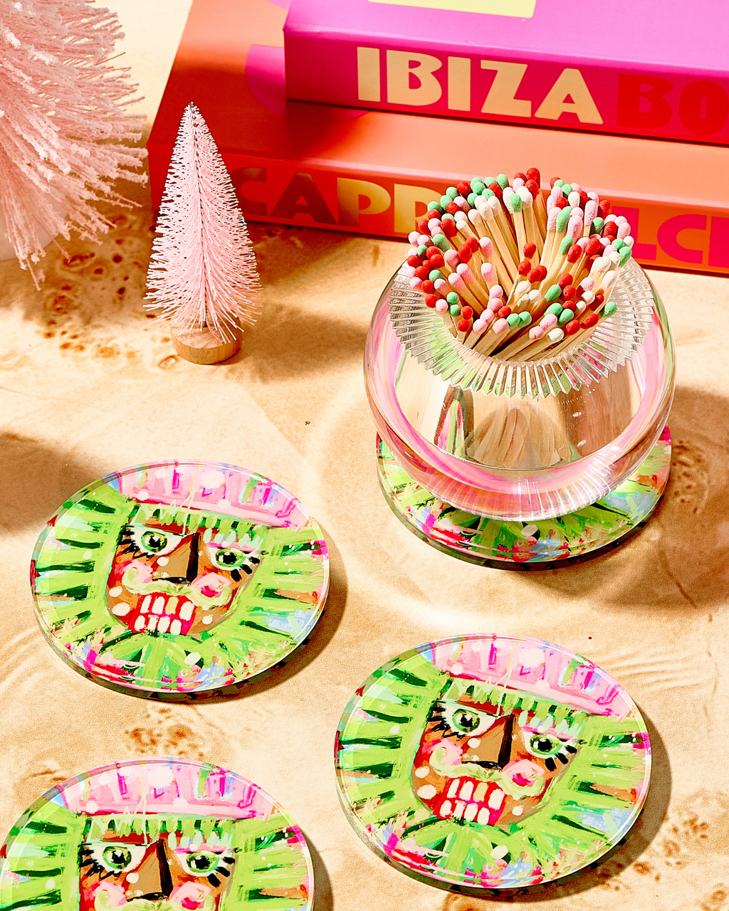 Round Match Striker - Holiday Matches