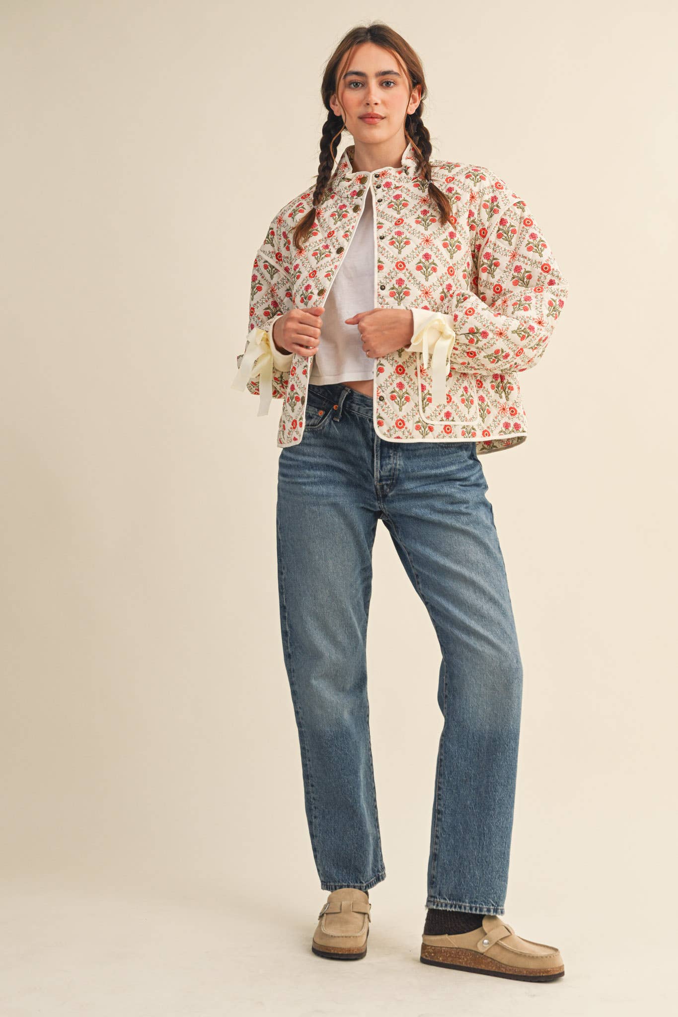 FLORAL QUILTED JACKET WITH RIBBON DETAIL | Ivory Red Floral