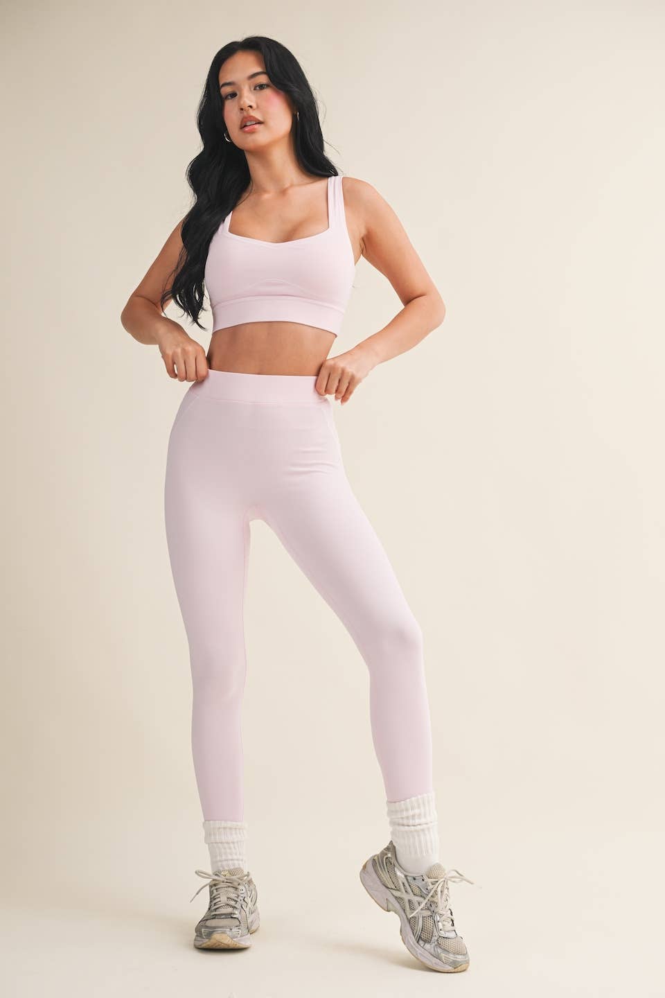 Contrast Trim Sports Bra | Black
