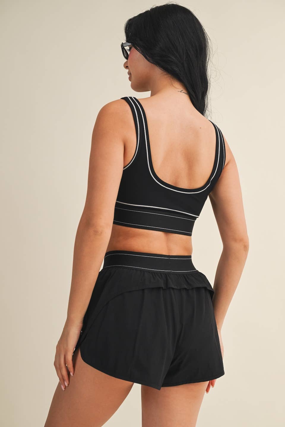 Contrast Trim Sports Bra | Black