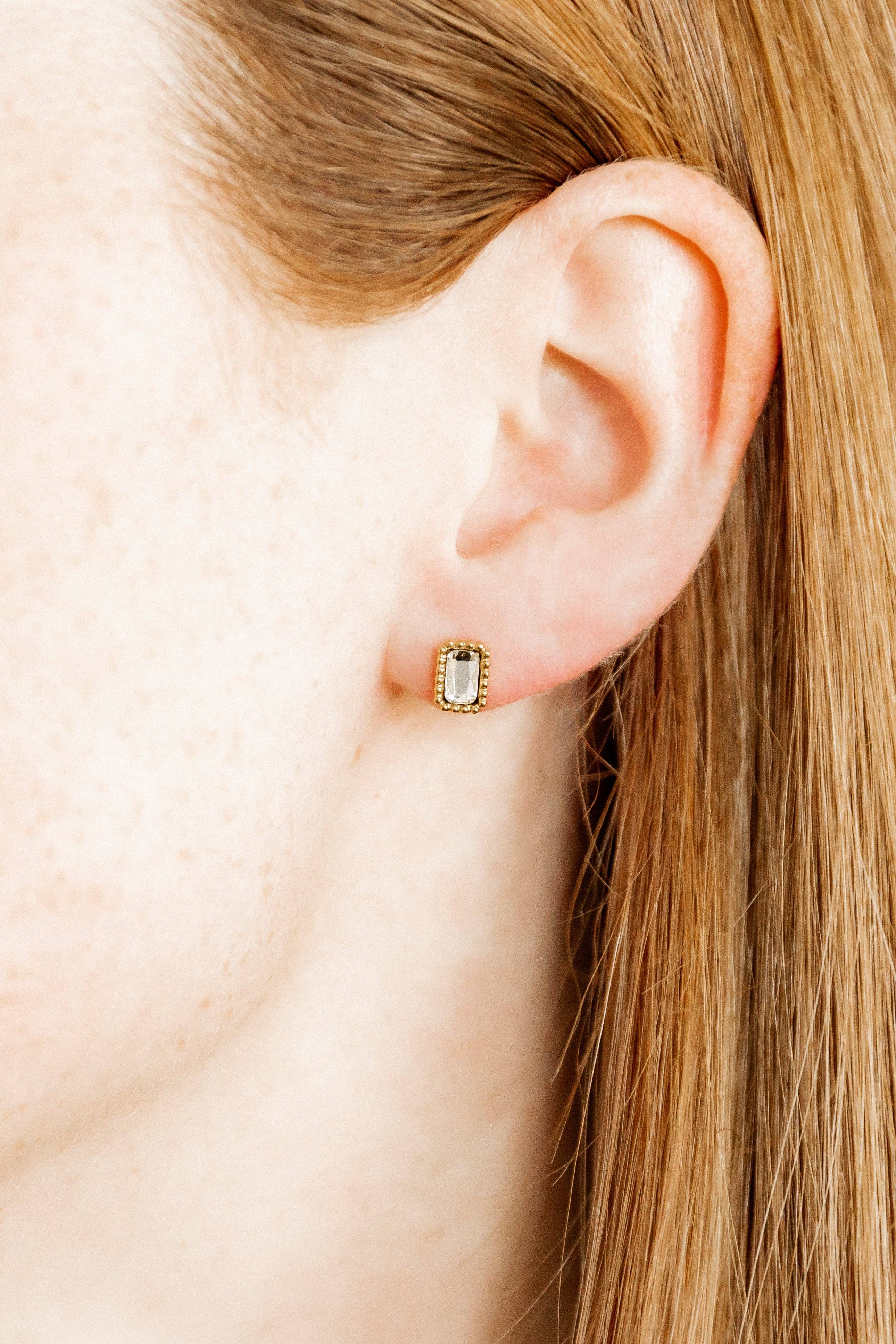 Madison Screwback Stud Earrings