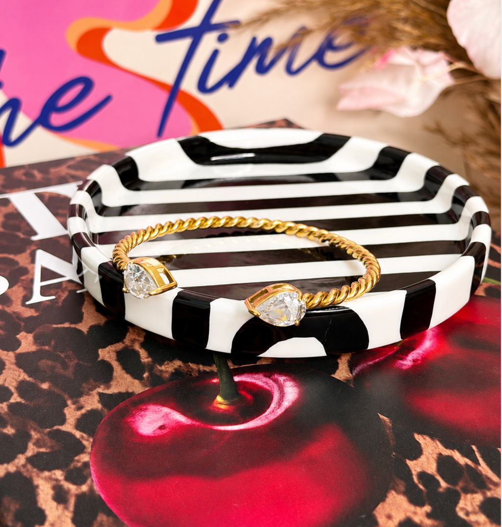 The Elle Twisted Cuff Bracelet | Gold Plated Stainless Steel