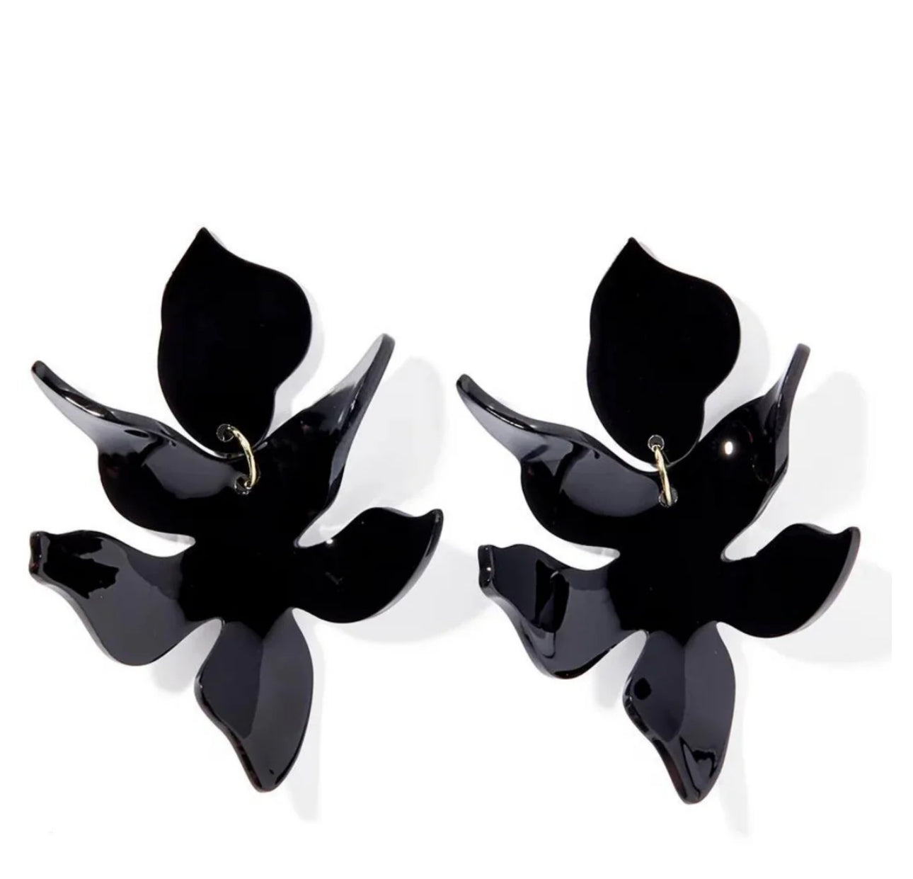 Flora Earring True Black