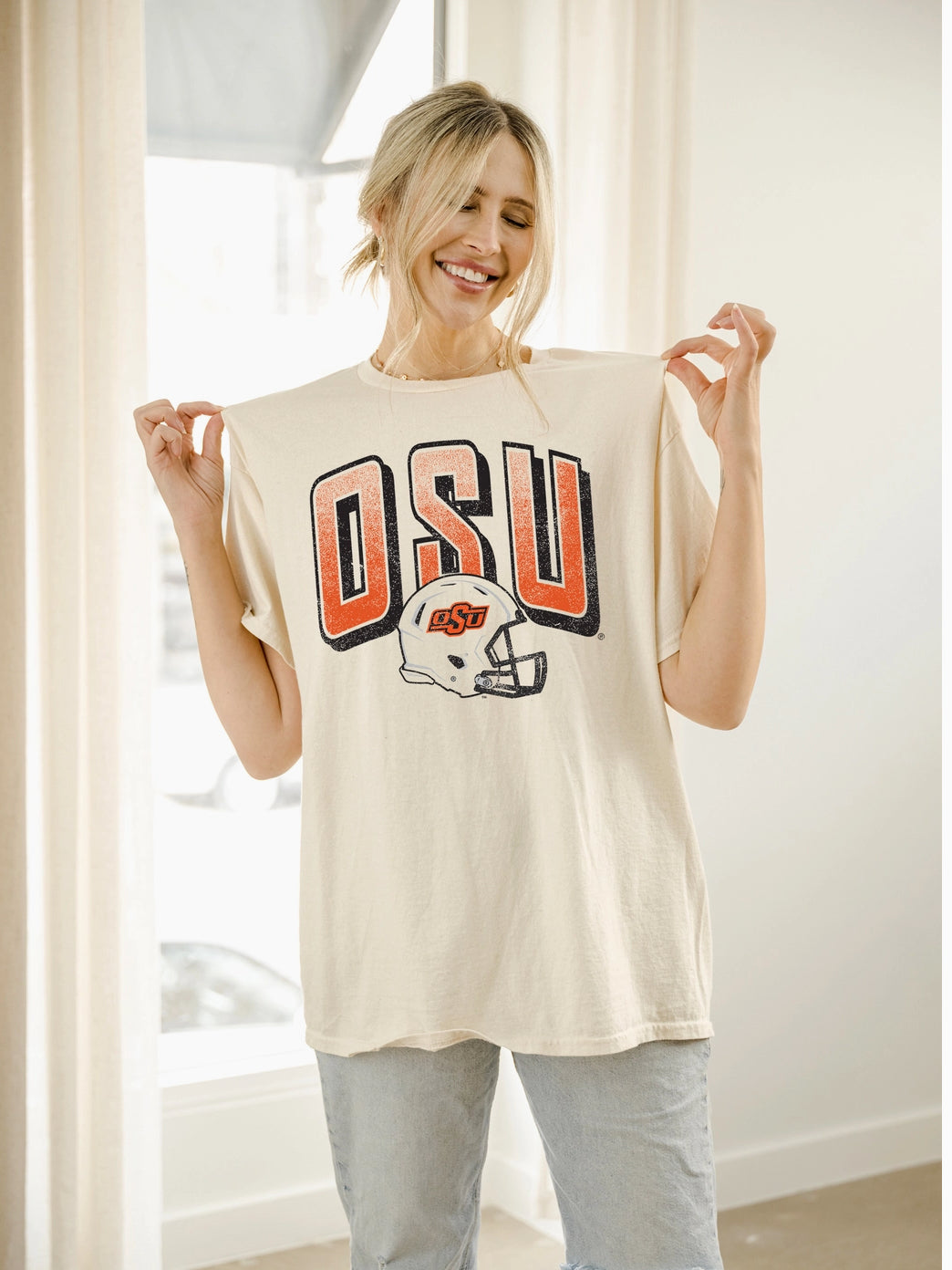 OSU Cowboys Helmet Fade Off White Thrifted Tee