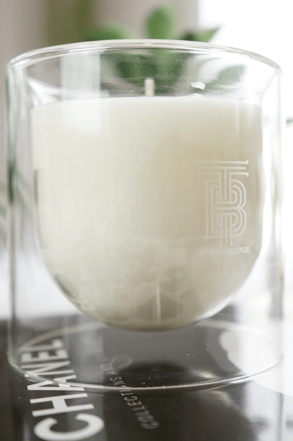 Thomas Blonde Mod Luxe Candle