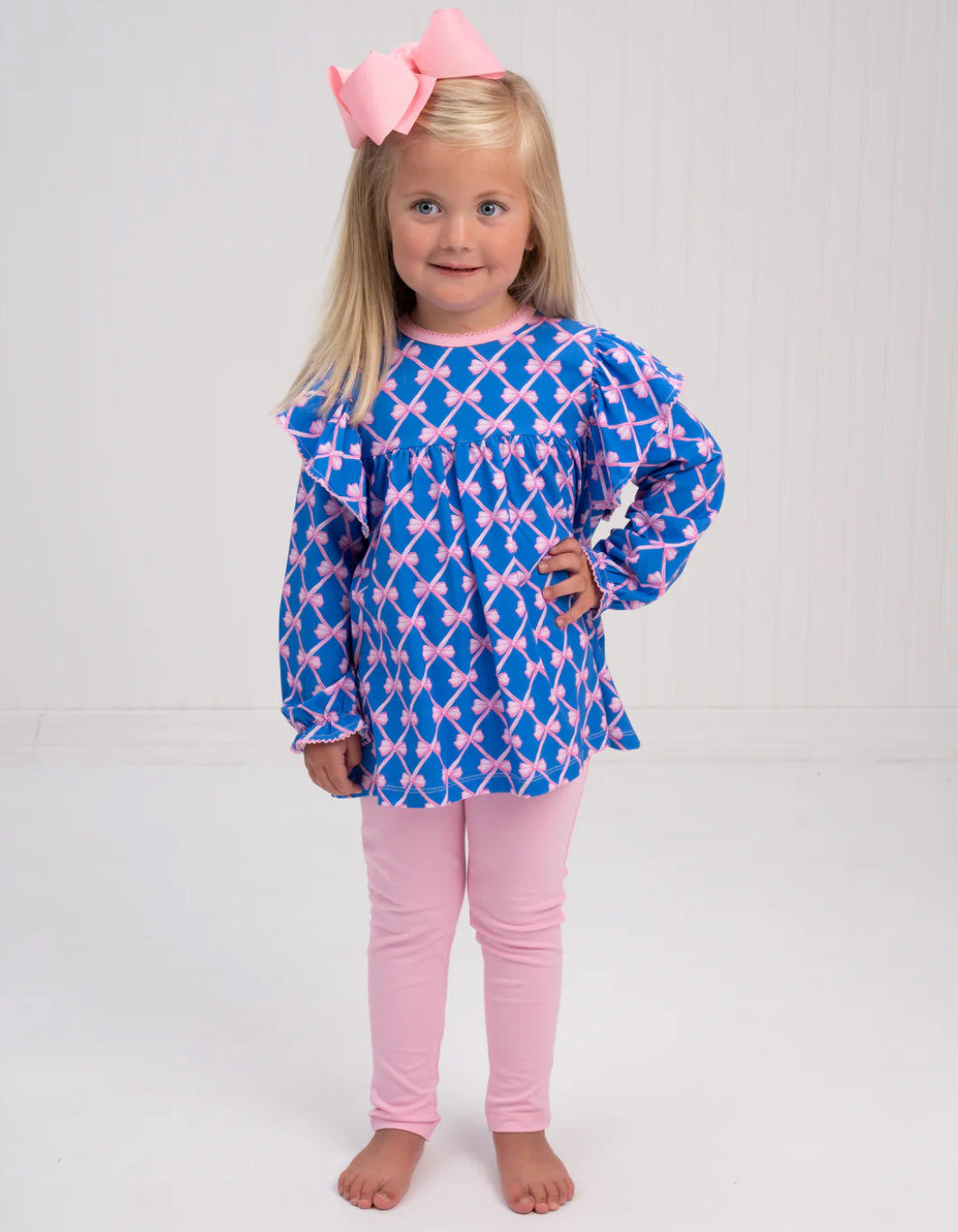 The Oaks Apparel Blue Ribbon Bows Abree Legging Set