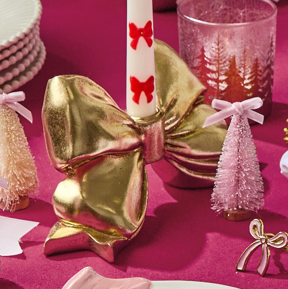 Resin Gold Bow Taper Candle Holder