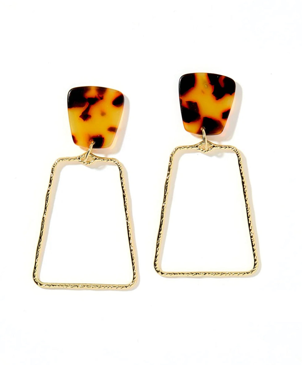 Kaelyn Brown Tortoise Trapezoid