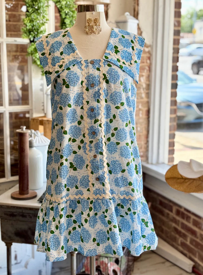 Peter Pan Collar Blue Hydrangea Dress
