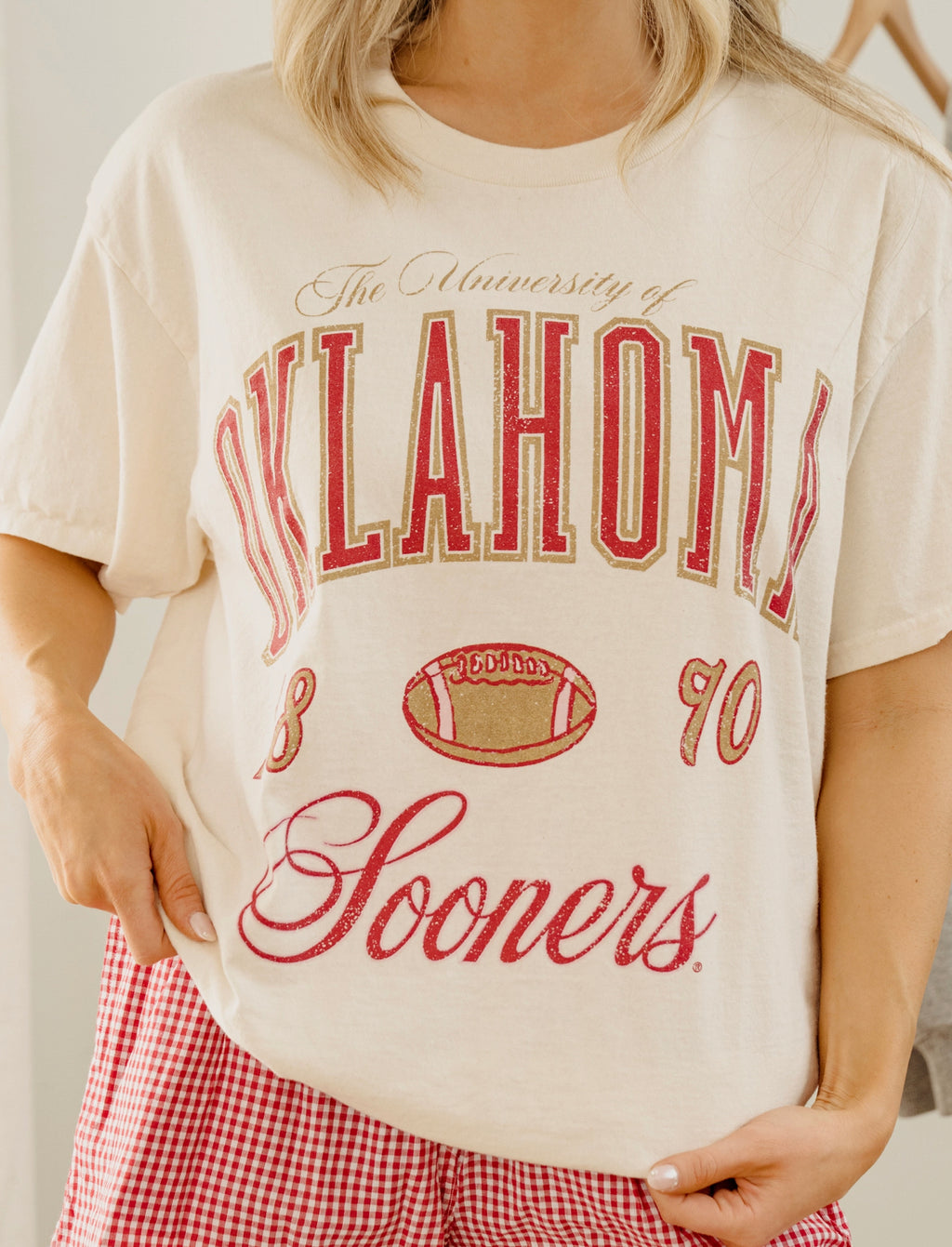 OU Sooners Vintage White Wave Arch Perfect Tee