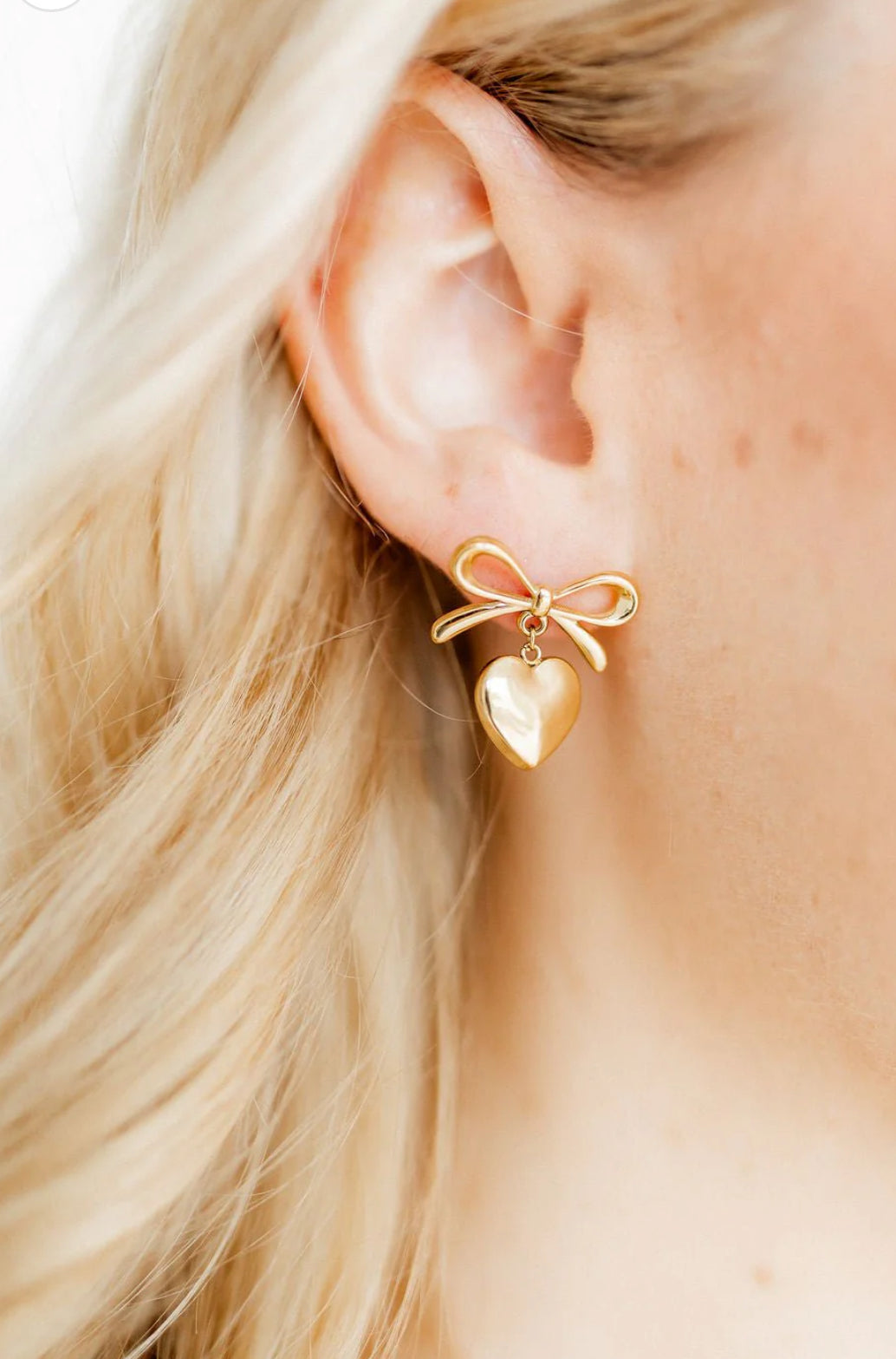 Ruthie Gold Bow Studs with Hearts