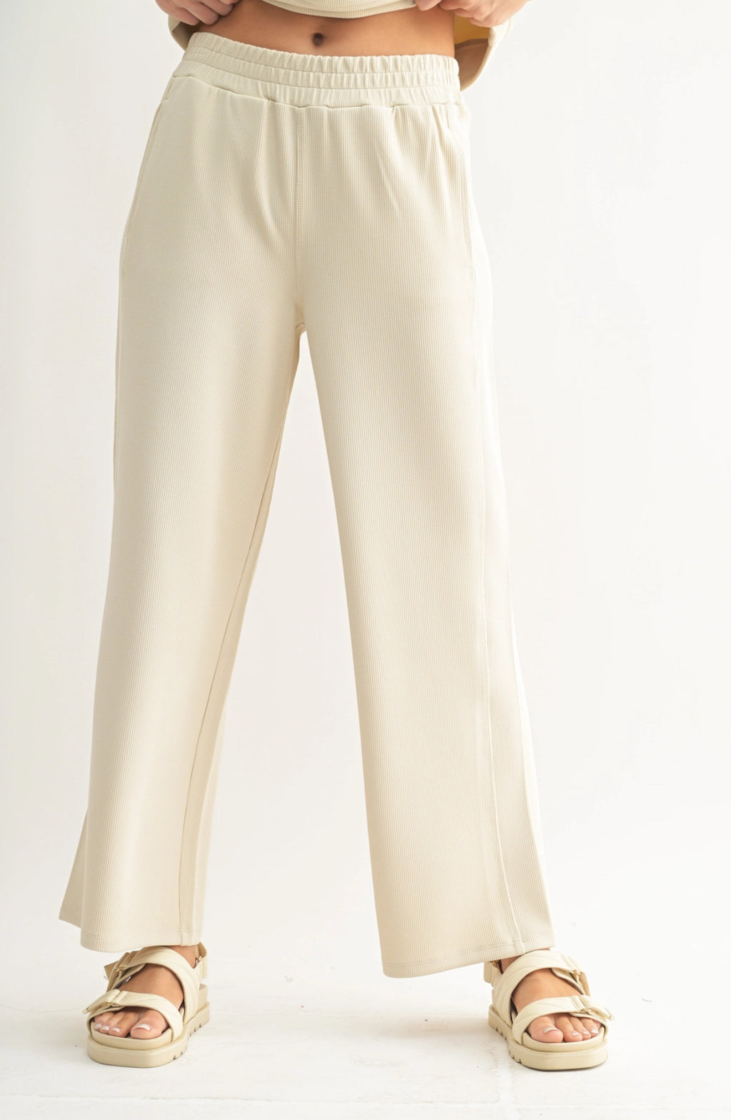 Luxe Sand Wash Rib Wide-Leg Pant