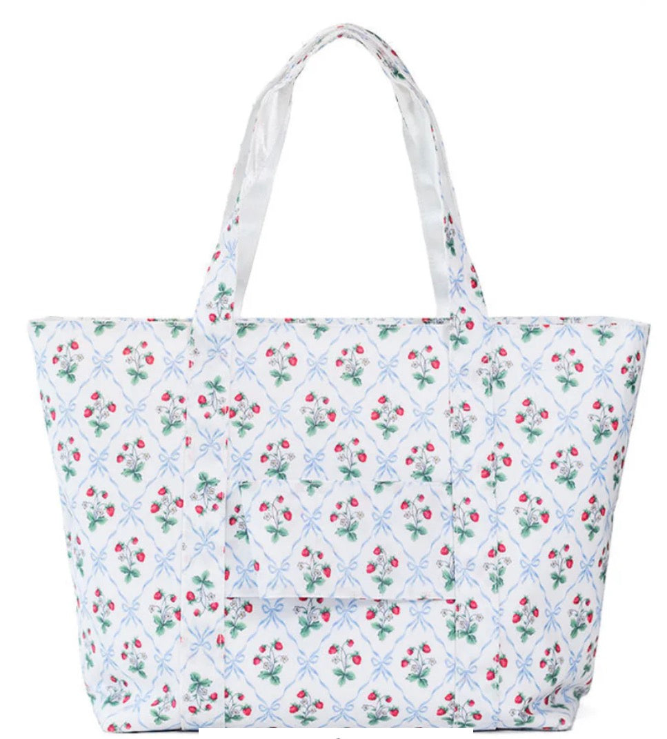 Berry Nice Jumbo XL Tote | TRVL Design