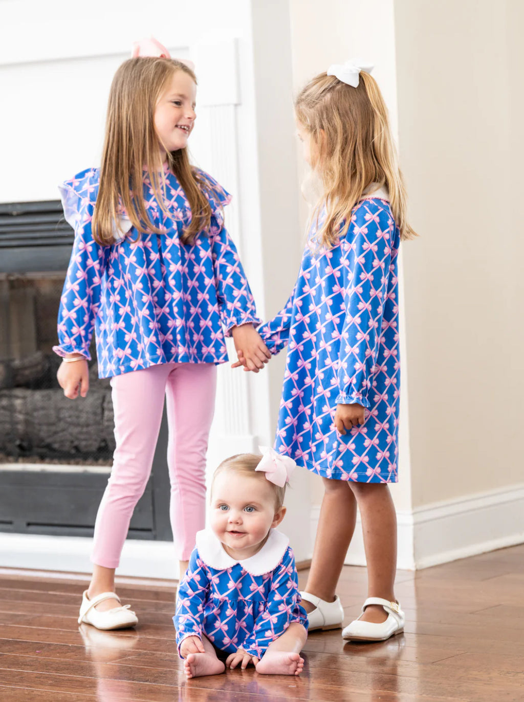 The Oaks Apparel Blue Ribbon Bows Abree Legging Set