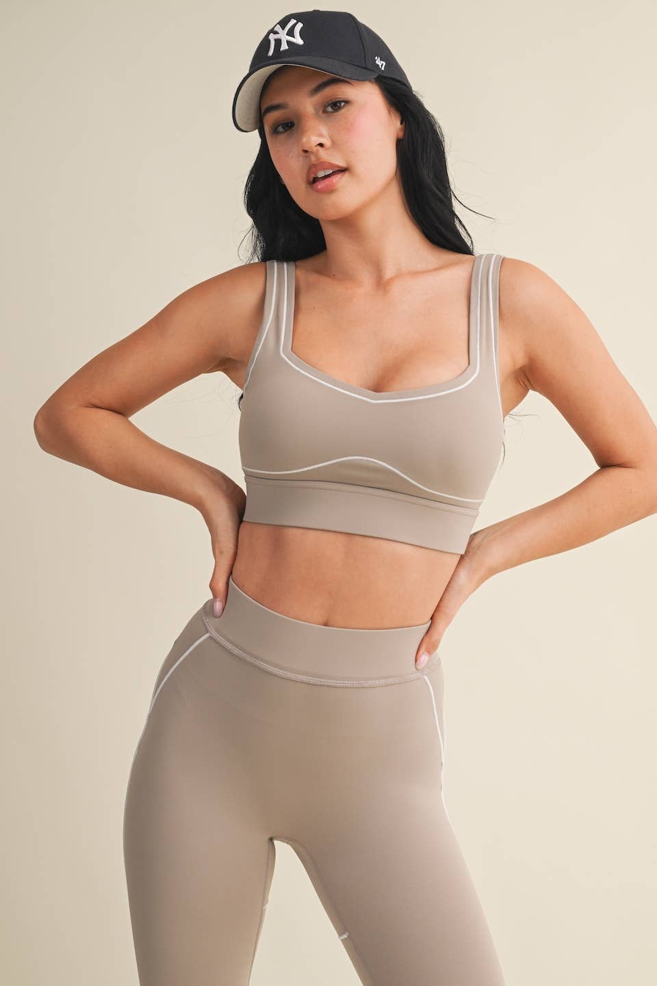 Contrast Trim Sports Bra | Black