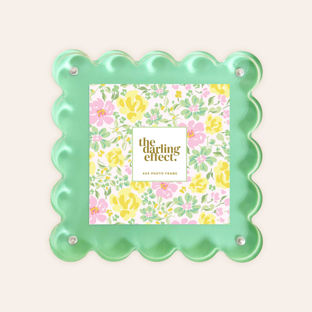 Green Square Scalloped Acrylic Frame