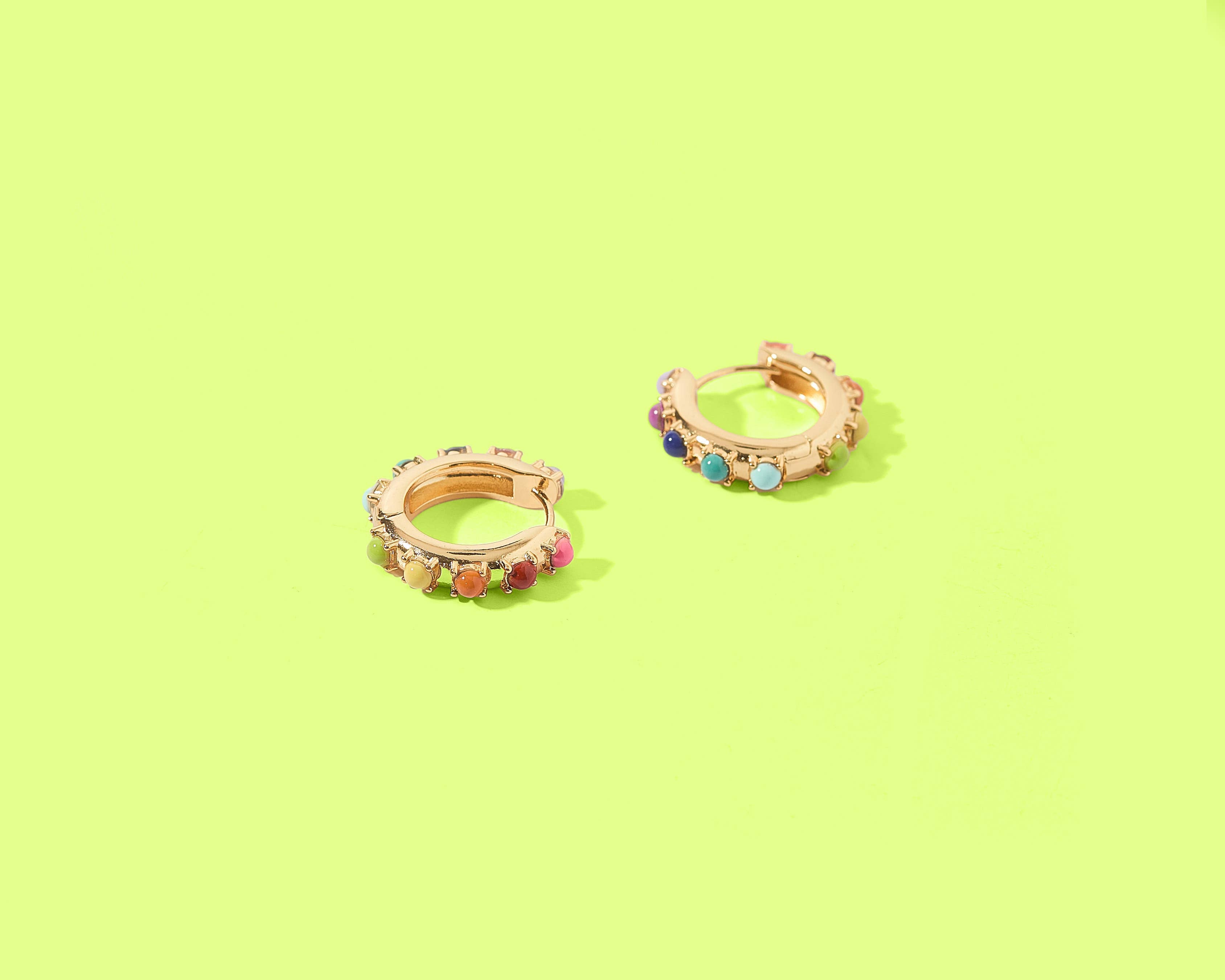 FOR FUN - Huggie Earrings - Colorful Beads - Miley