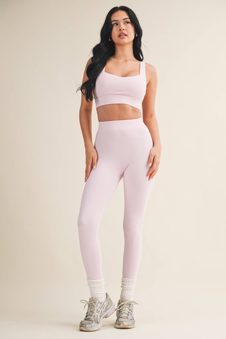 Contrast Trim Sports Bra | Black