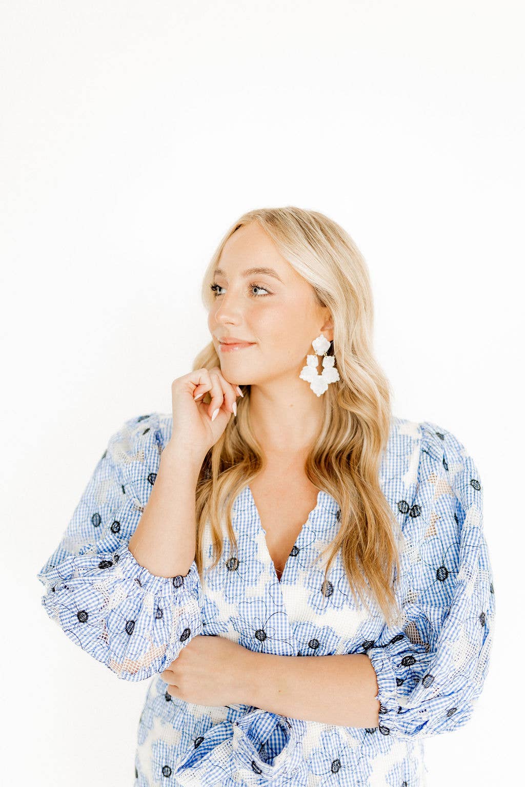 Michelle Pearl White Earring