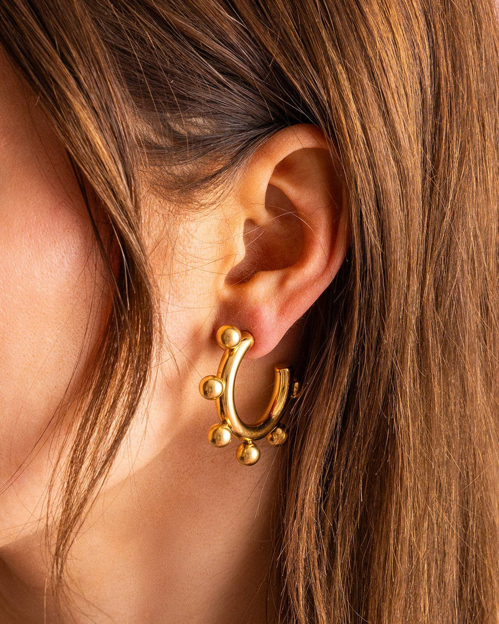 Naomi Hoop Earrings | Medium - Gold-Plated Balls