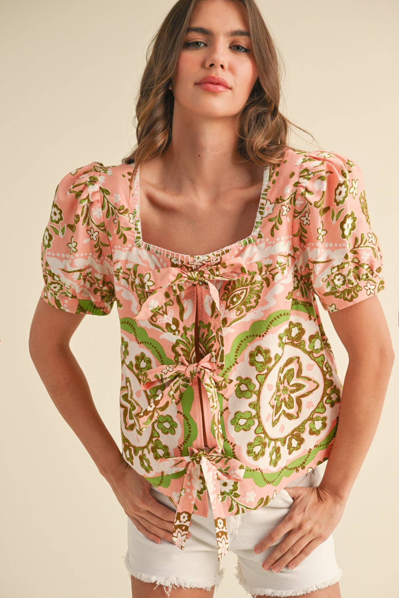 MEDALLION PRINT TIE FRONT PUFF SLEEVE TOP